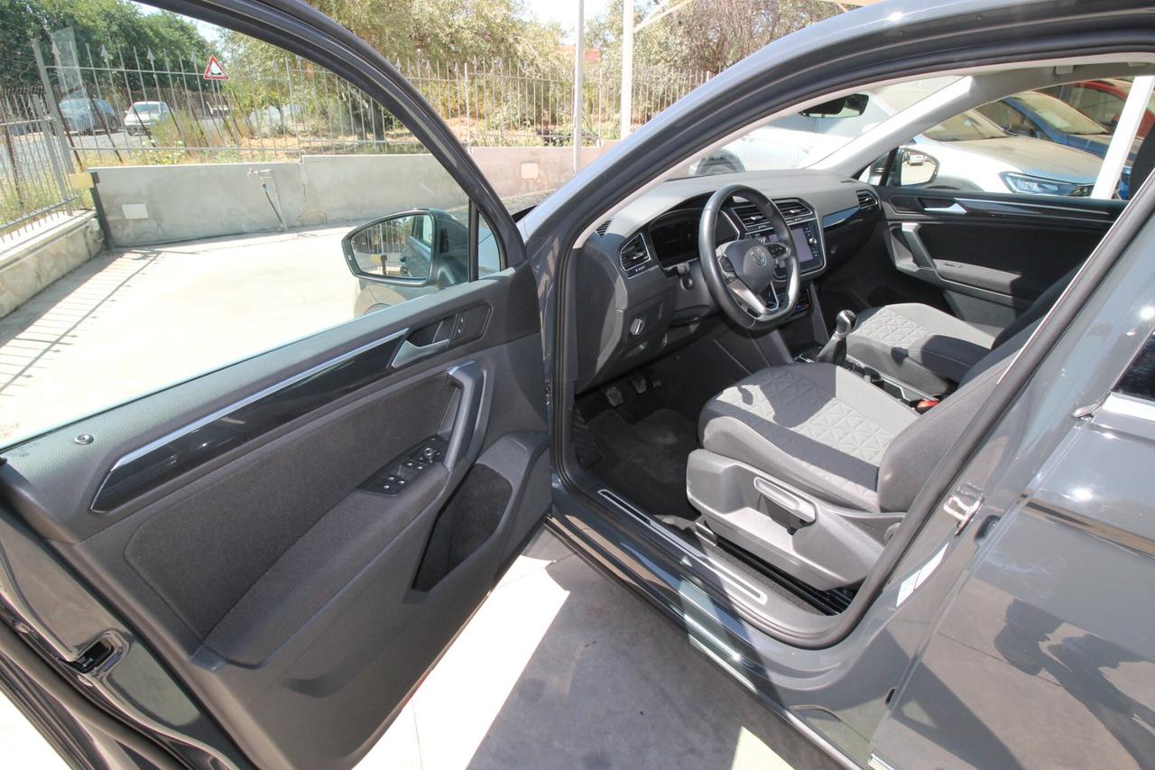 Volkswagen Tiguan 1.5 TSI Life 130cv |36000km|2022