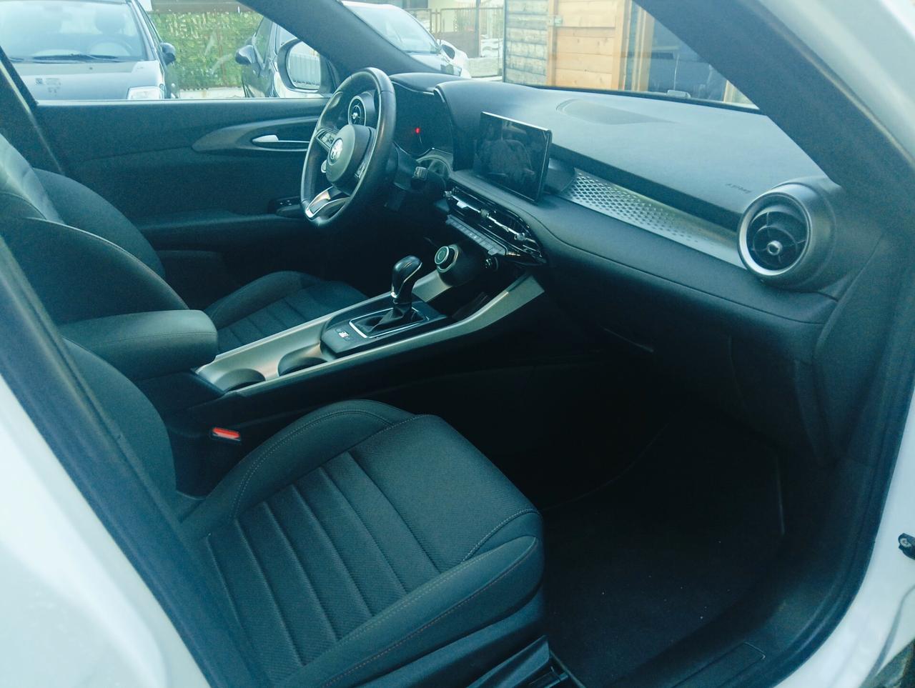 Alfa Romeo Tonale 1.6 diesel 130 CV TCT6 Sprint