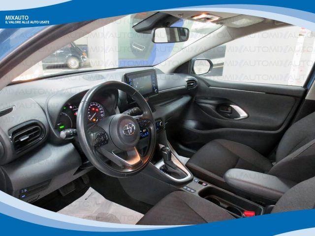 TOYOTA Yaris Hybrid 1.5 5 Porte Active AUT EU6