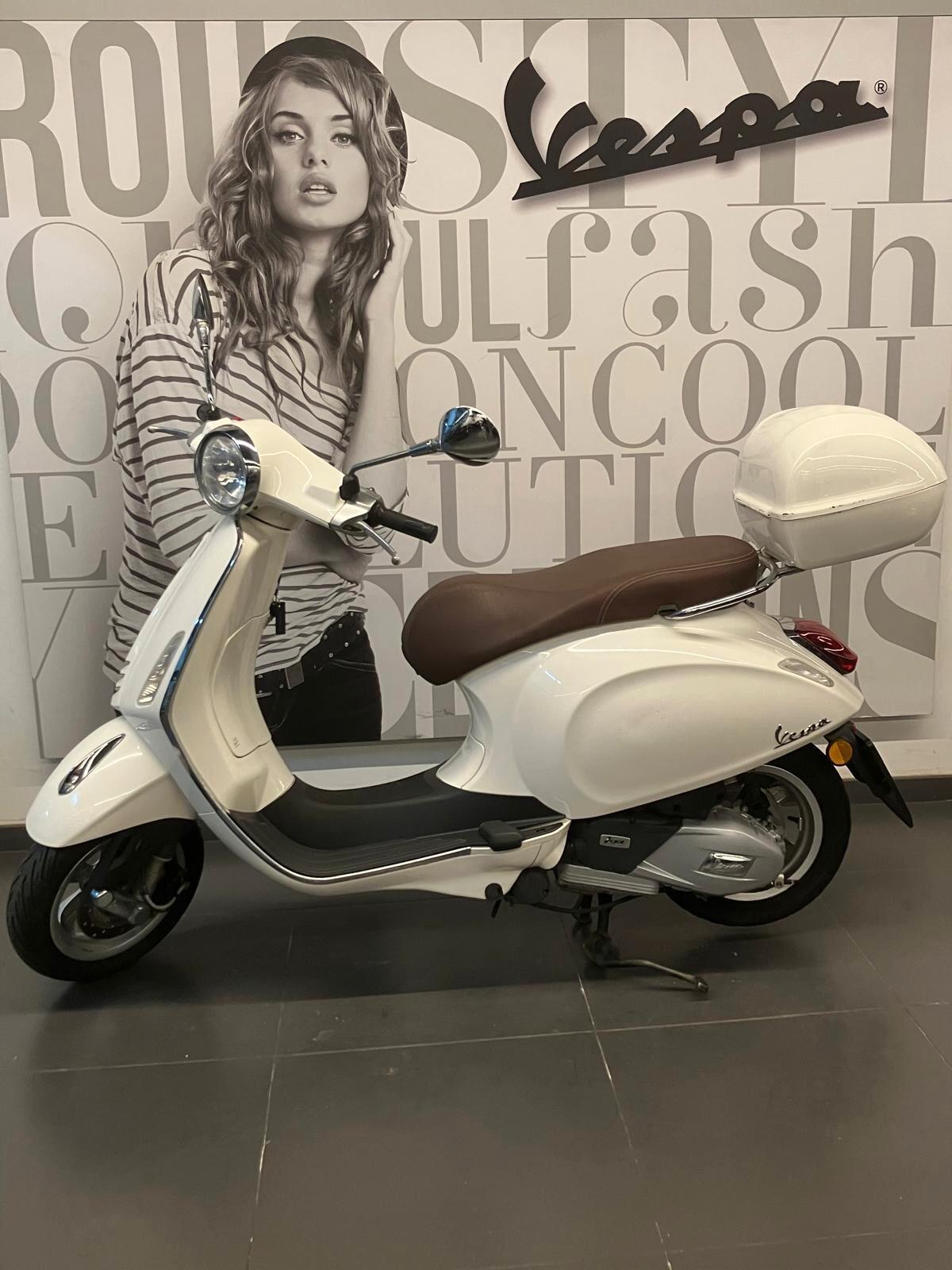 Piaggio Vespa 125 Primavera ABS E4