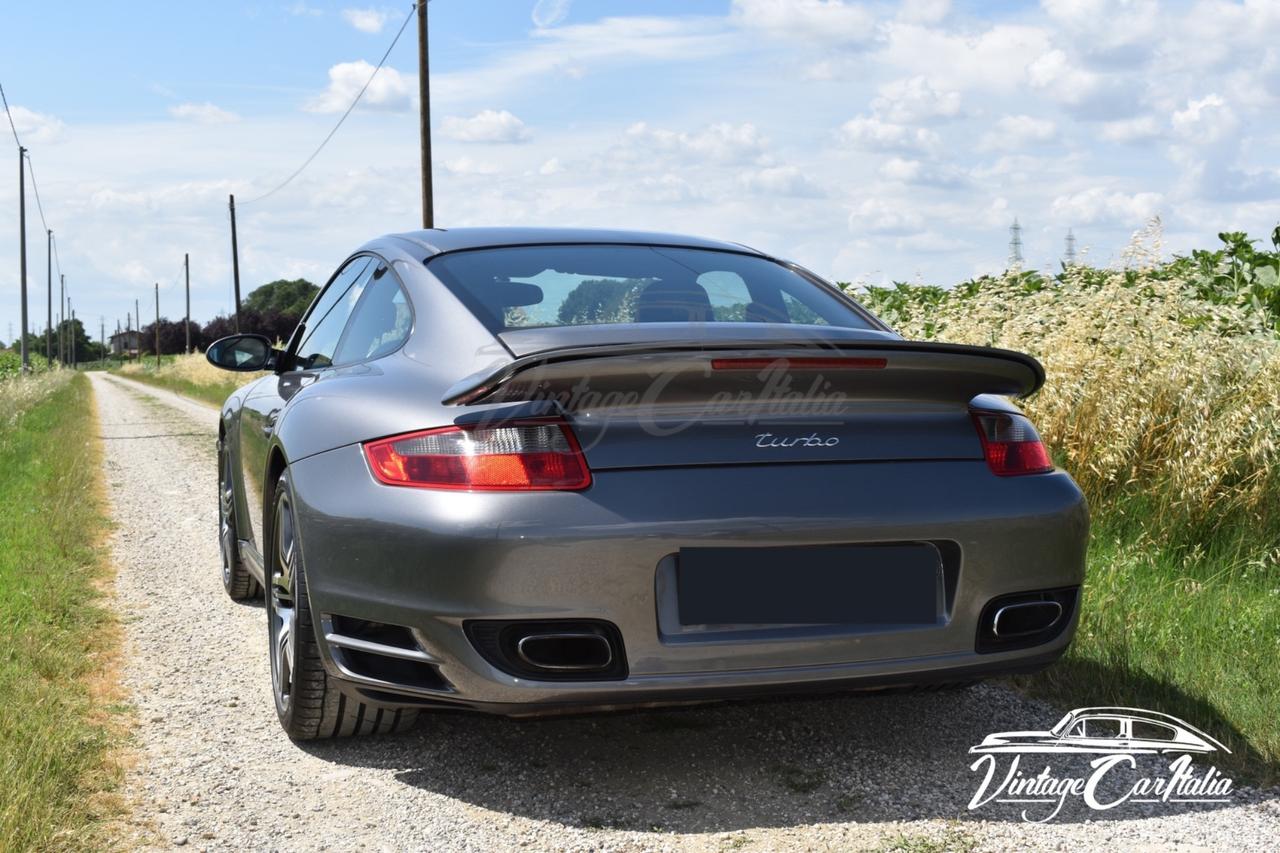 Porsche 911 Turbo