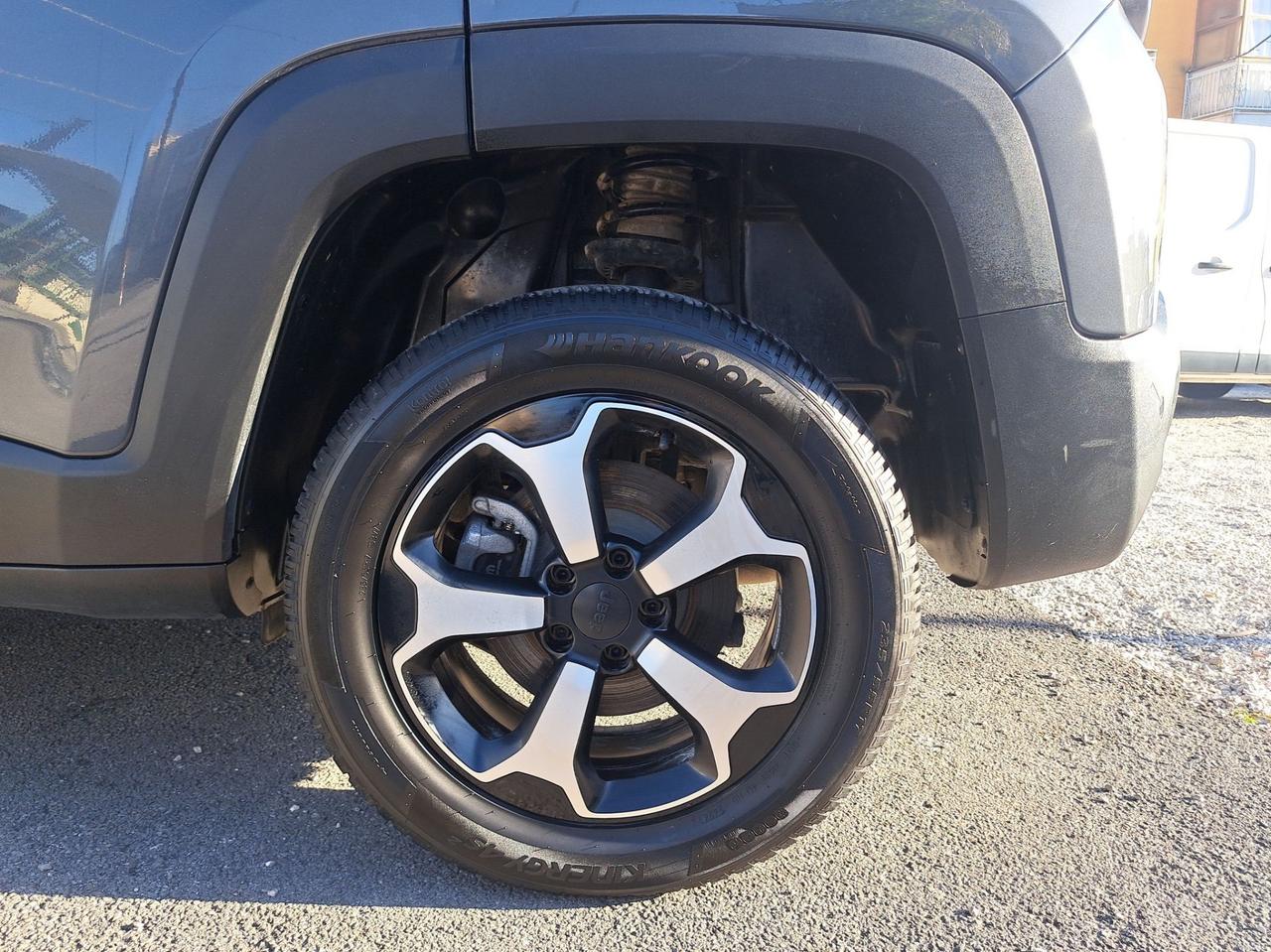 Jeep Renegade 1.3 T4 240CV PHEV 4xe AT6 Trailhawk