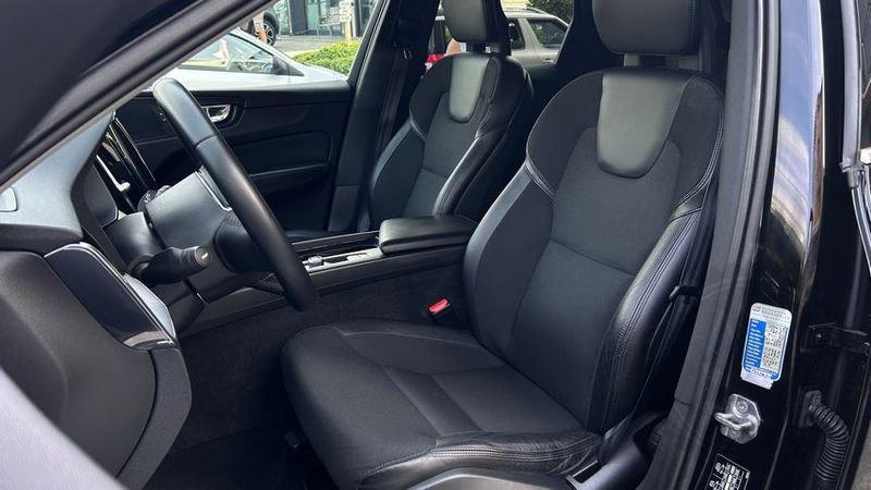 Volvo XC60 D5 AWD Geartronic Business GANCIO T. GUIDA SEMIAUTOM.