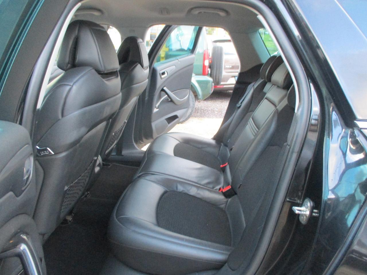 Citroen C5 2.2 HDi 200 aut. Executive Tourer 2011