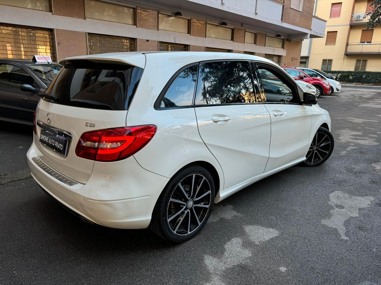 Mercedes-benz B 200 B 220 CDI Automatic Premium