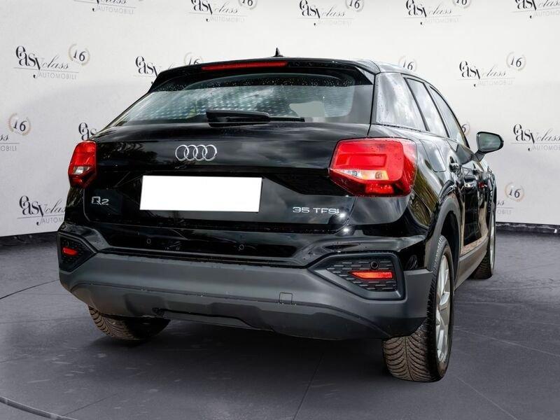 Audi Q2 1.0 30 TFSI BUSINESS LED CARPLAY PDC