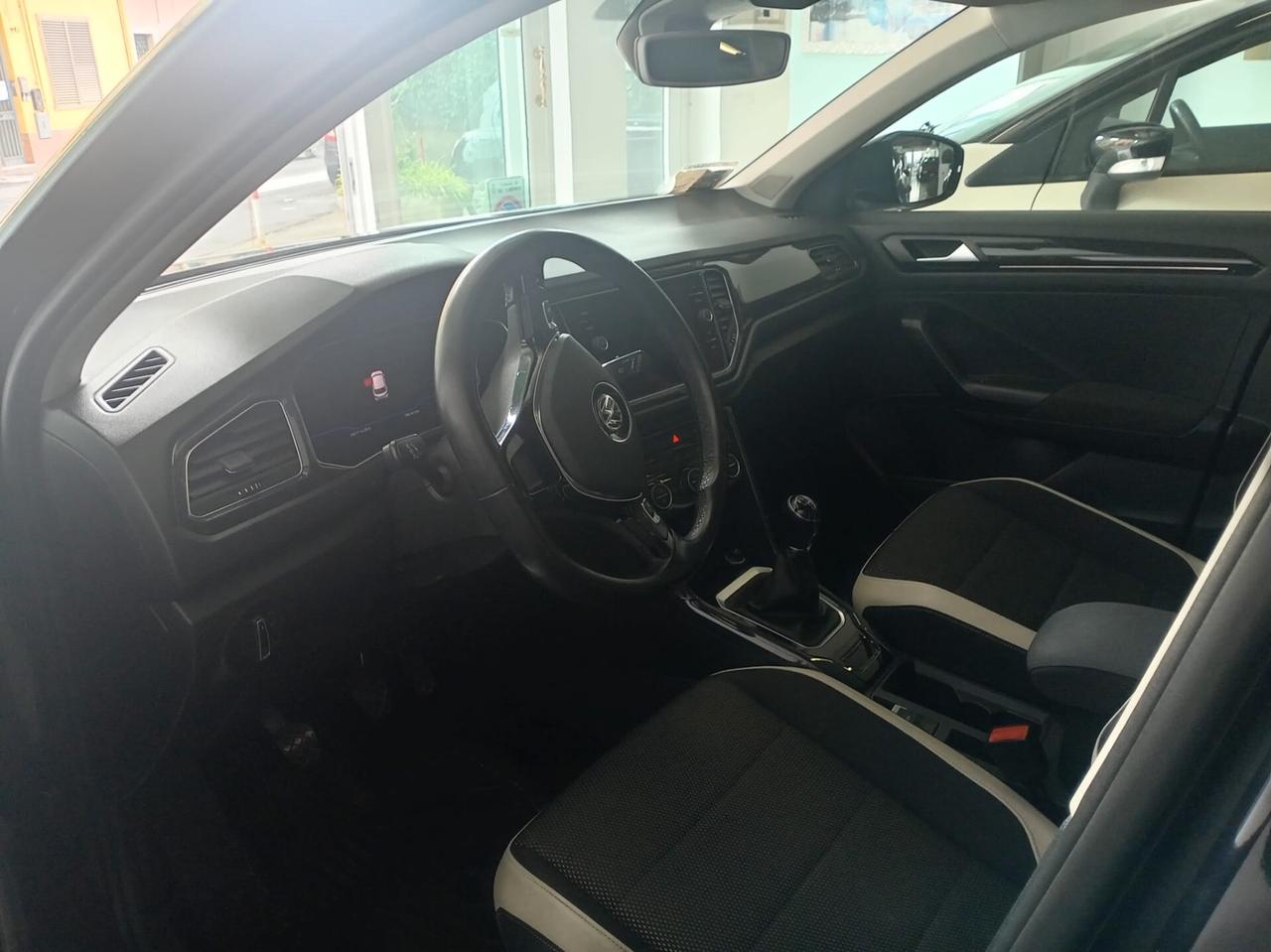 Volkswagen T-Roc 1.6 TDI SCR Advanced BlueMotion Technology