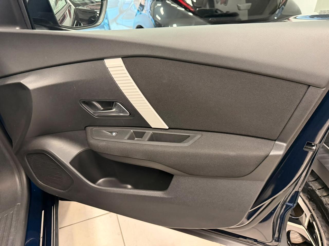Citroen C4 X Hybrid 136 e-DCS6 Plus rate da € 190 l mese