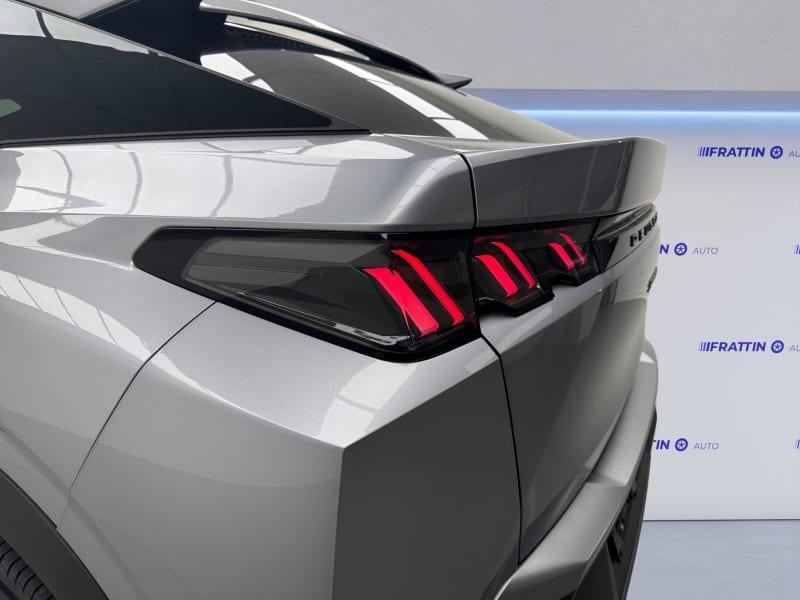 PEUGEOT 3008 HYBRID 145 E-DCS6 ALLURE