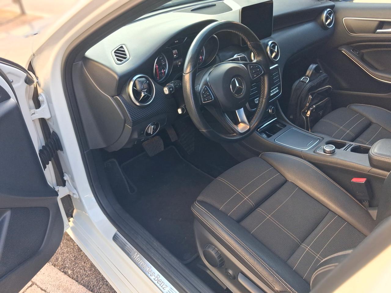 Mercedes-benz A 200 d Sport