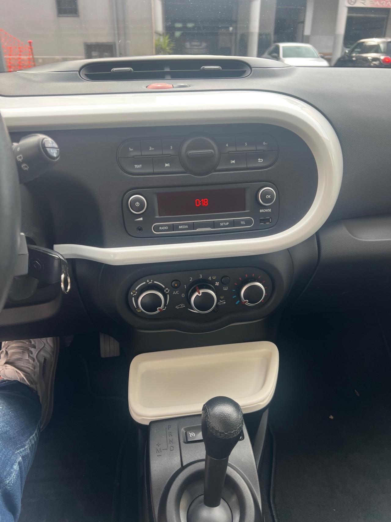 Renault Twingo SCe EDC LIMITED AUTOMATICA