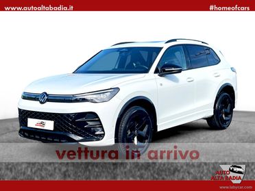 VOLKSWAGEN Tiguan 2.0 TDI DSG 4MOTION R-Line | 193CV