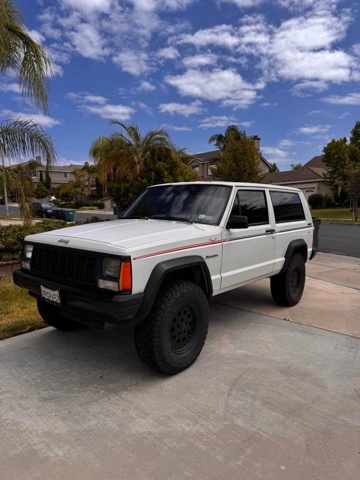 Jeep Cherokee 4.0 3 Porte Sport