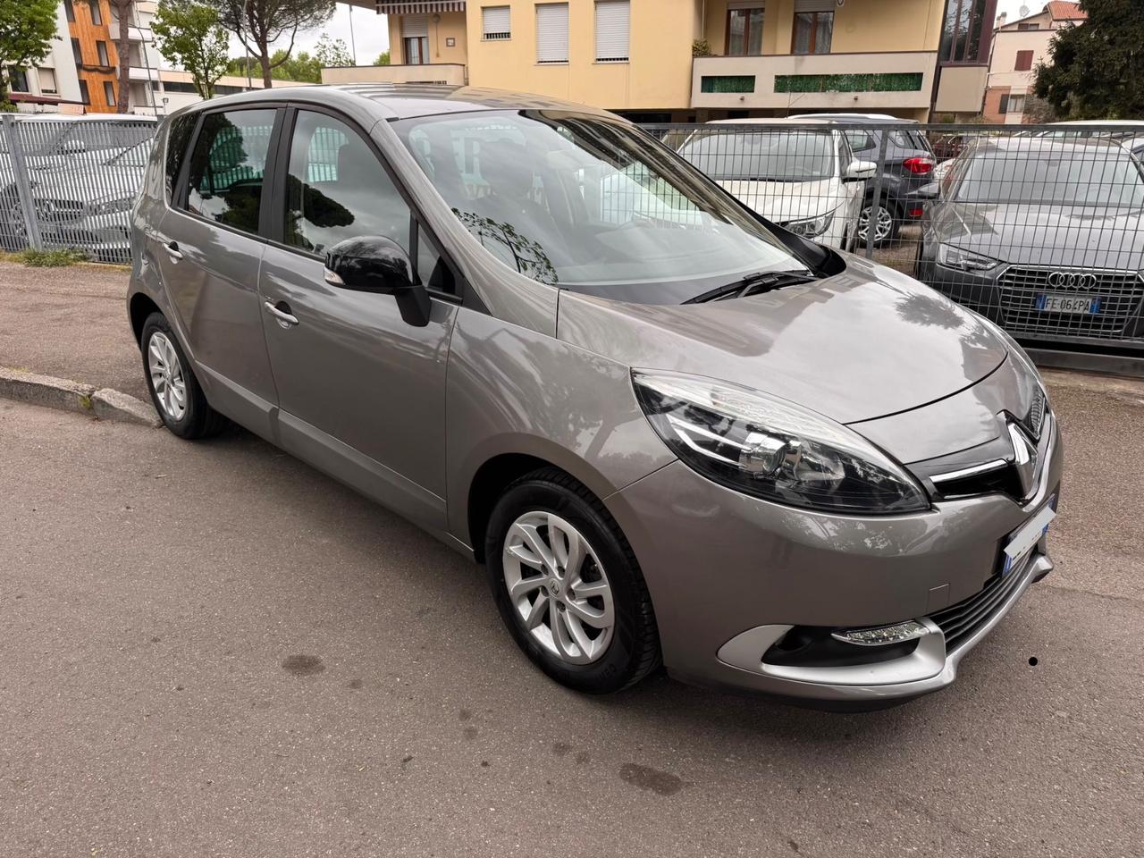 Renault Scenic XMod 1.5 dCi 110CV S&S garanzia 12 mesi
