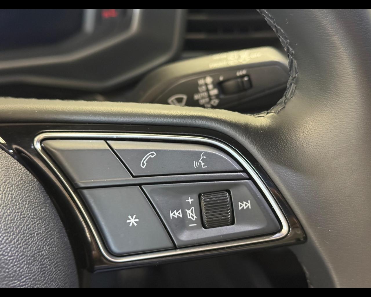 AUDI A1 2ª serie - A1 citycarver 30 TFSI Admired