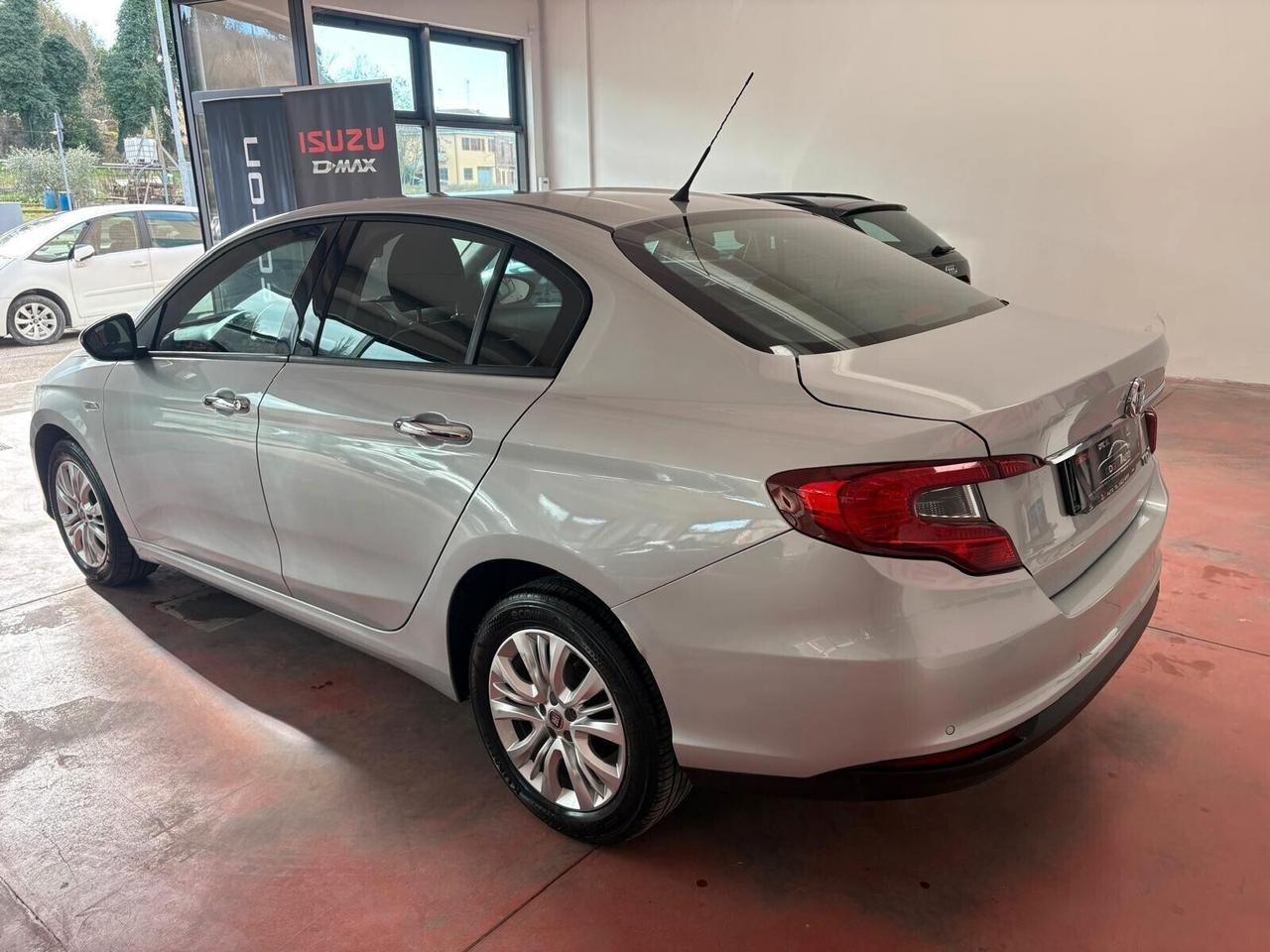 FIAT TIPO BERLINA 1.4 benz.CV 95 Con Km 101.040 certificati Garanzia 12 mesi