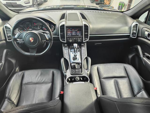PORSCHE Cayenne 3.0 V6 tdi tiptronic 240cv - EURO 5