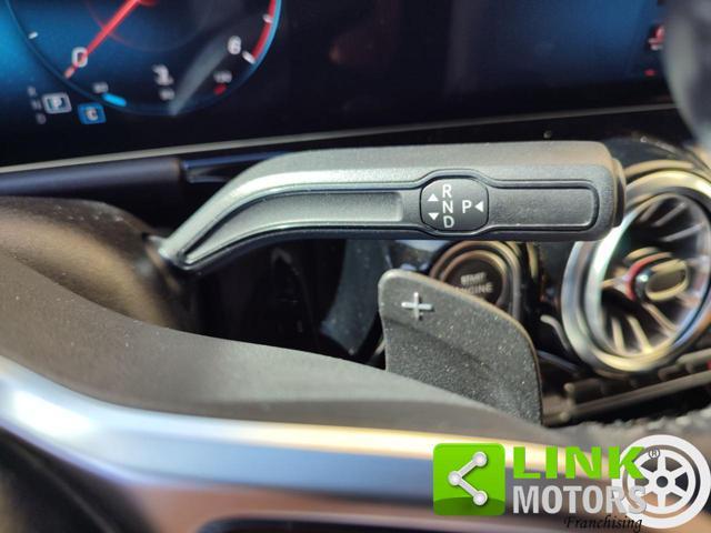 MERCEDES-BENZ GLA 200 d Automatic Sport