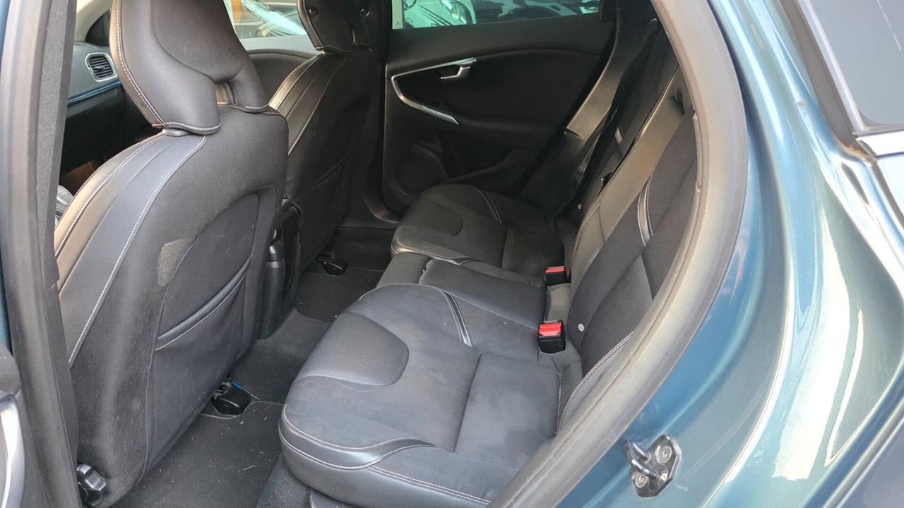 Volvo V40 D3 Momentum