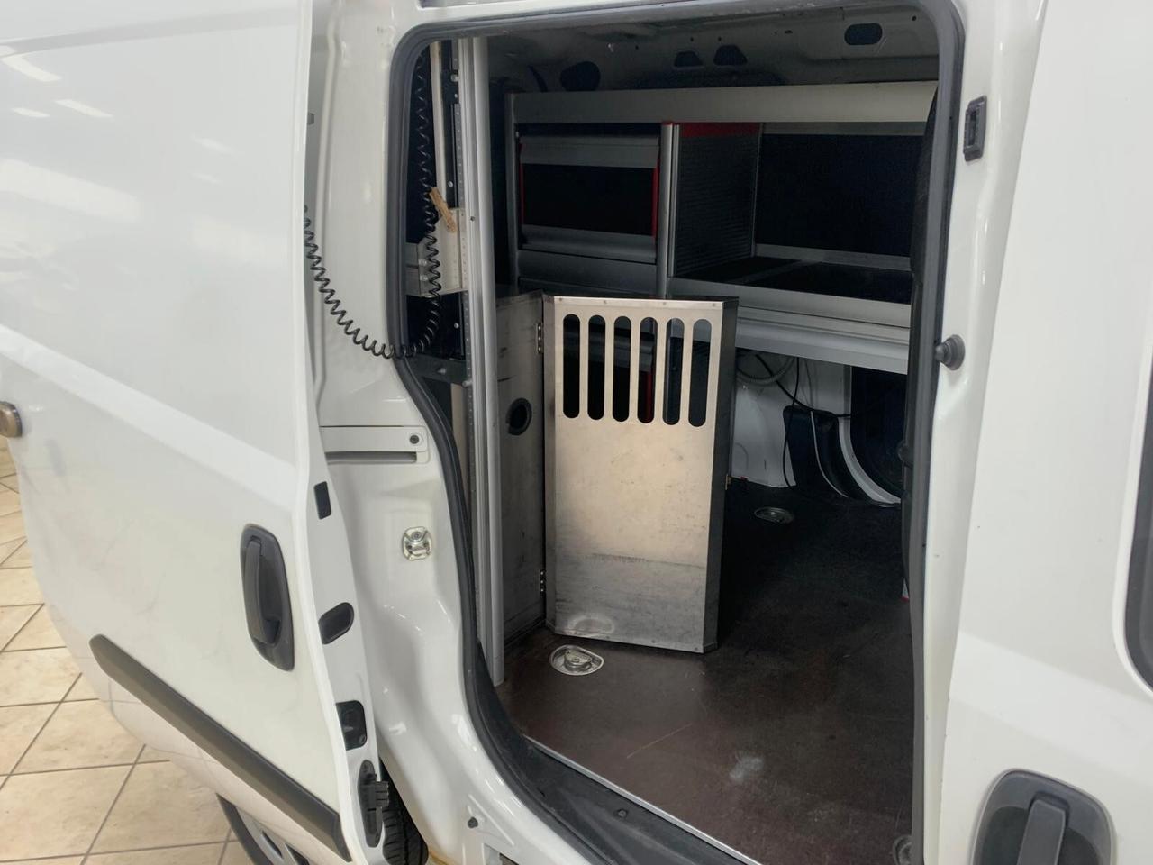 Fiat Doblo Doblò 1.4 T-Jet 16V Natural Power *ATTREZZATO + 220 V*