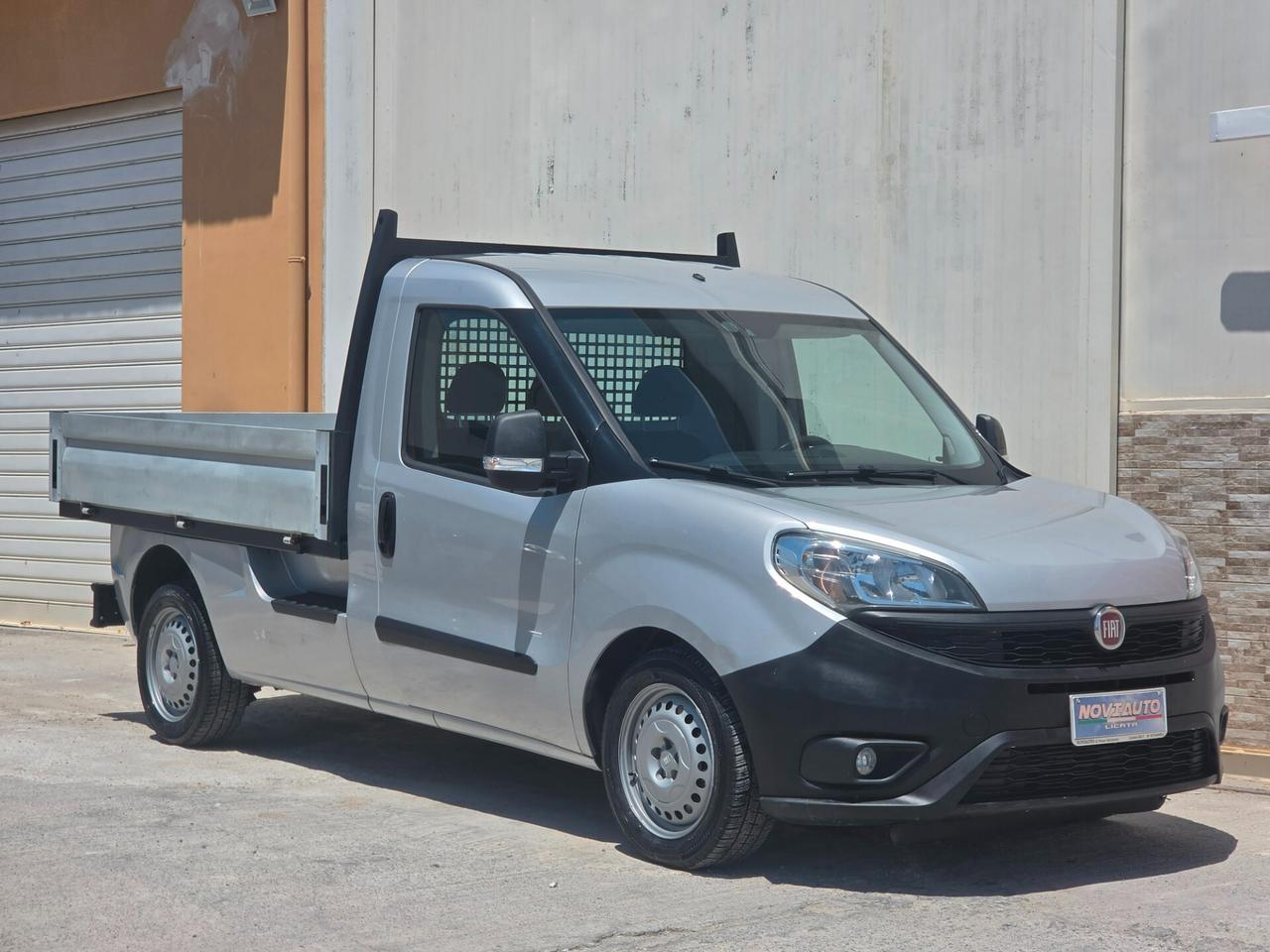 Fiat Doblò 1.6 MJT 105CV Work-Up 3 posti
