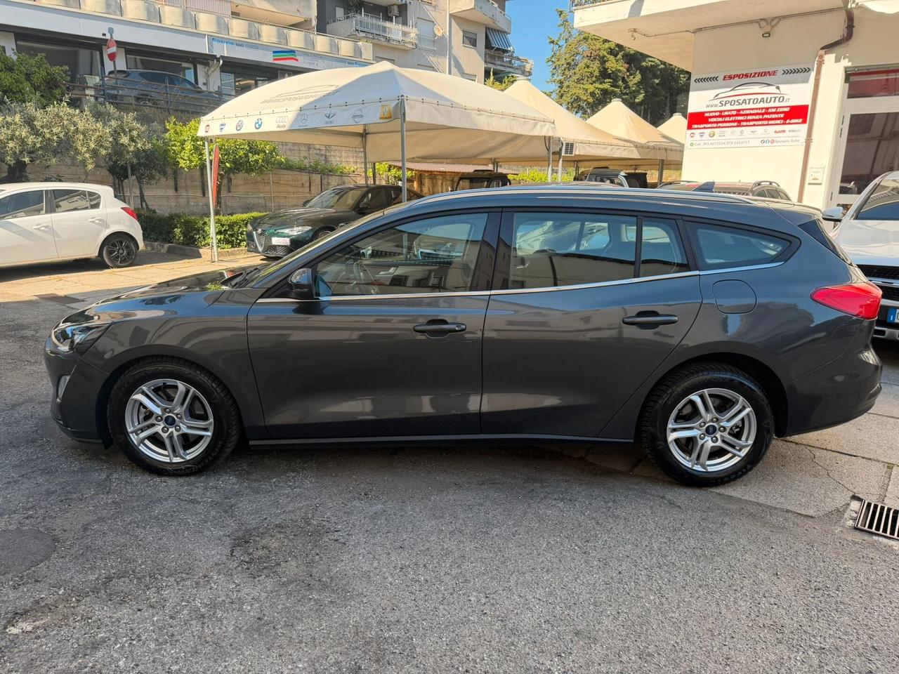 Ford Focus business