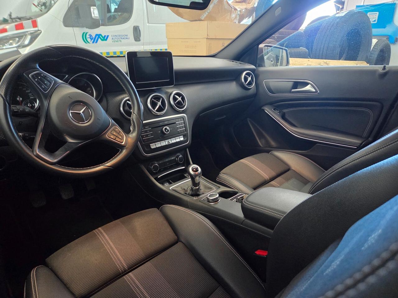 Mercedes-benz A 180 d Premium - 2018