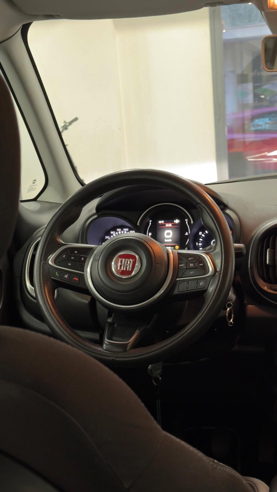 Fiat 500L Cross 1.6 Multijet 120 CV Lounge