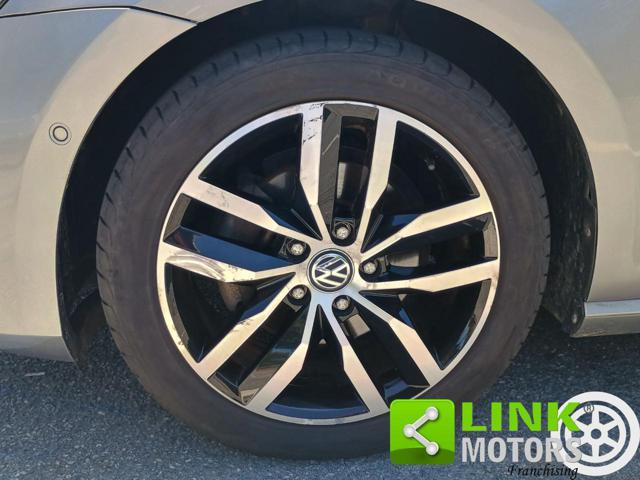 VOLKSWAGEN Golf Business 1.4 TSI 140 CV DSG 5p. Highline BlueMot.