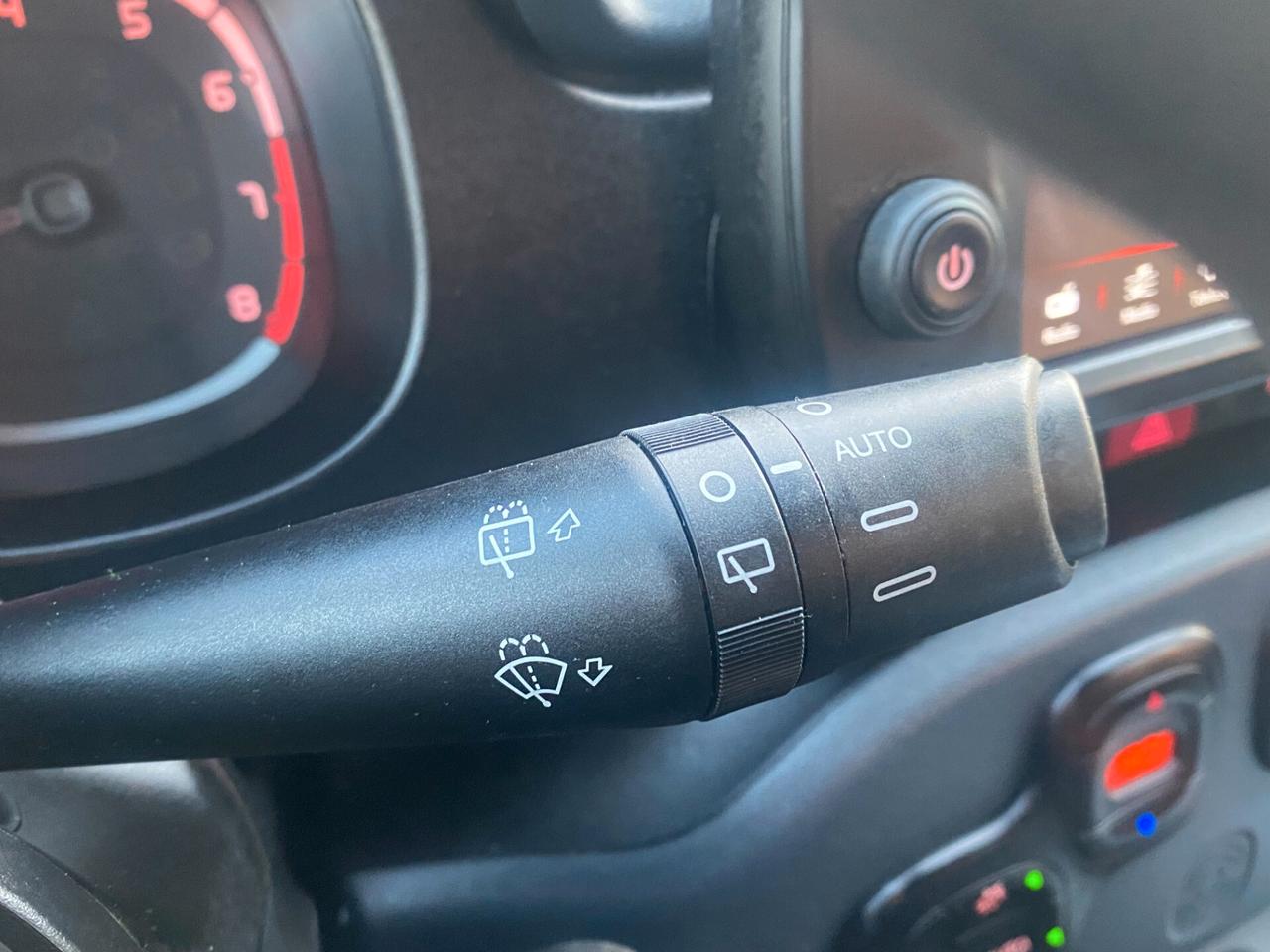 FIAT Panda 1.0 hybrid CROSS 5posti RadioAPP CarPlay