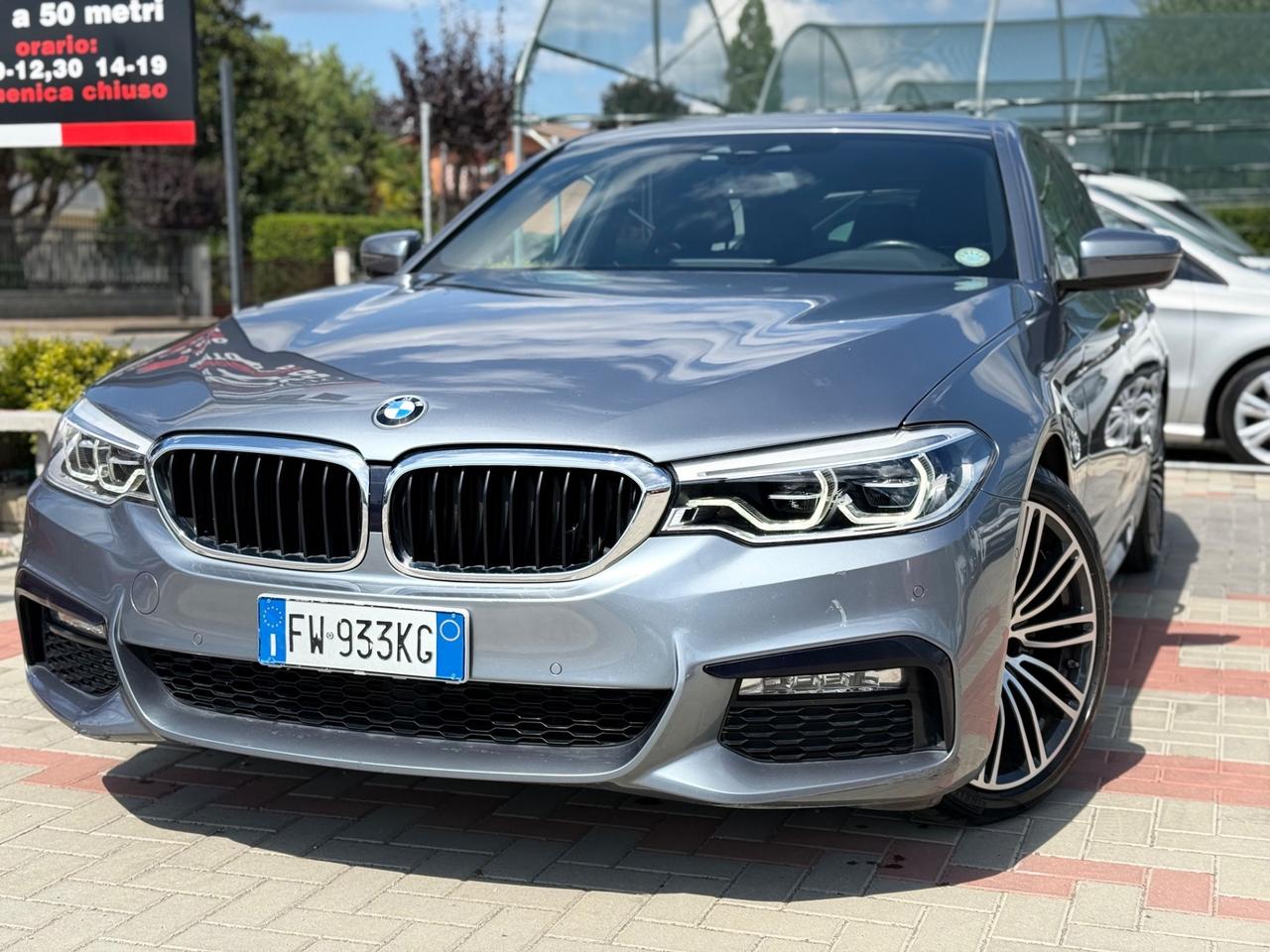 Bmw 520d aut. Touring Msport,CERCHI 19 ,IVA ESPOSTA