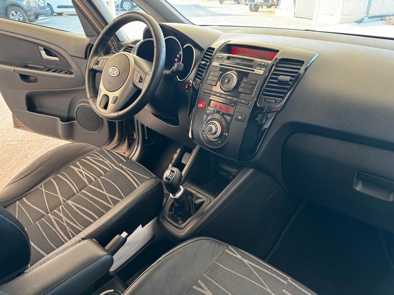 Kia Venga 1.6 crdi wgt TX 115cv