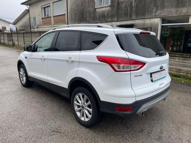 FORD Kuga 2.0 TDCI 120 CV S&S 2WD Titanium