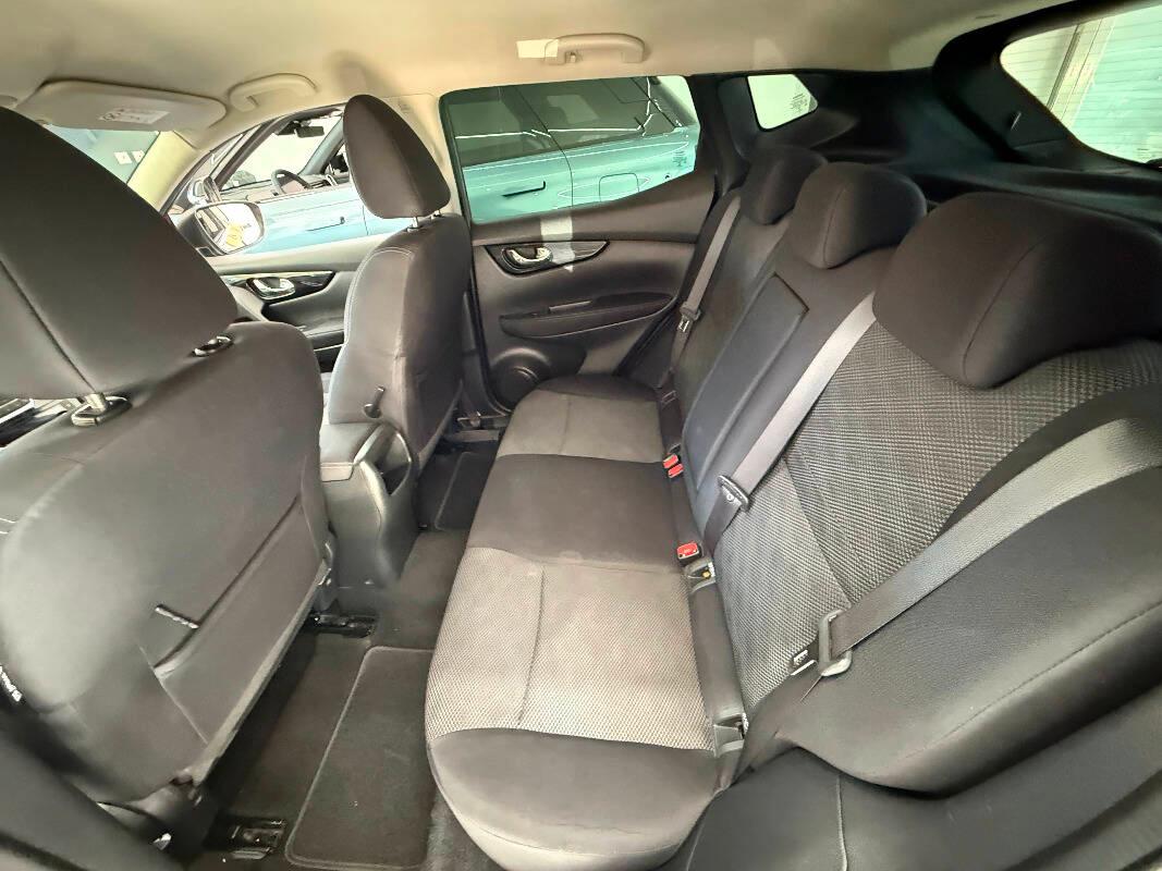 Nissan Qashqai NISSAN QASHQAI 1.5 dci Visia 110cv