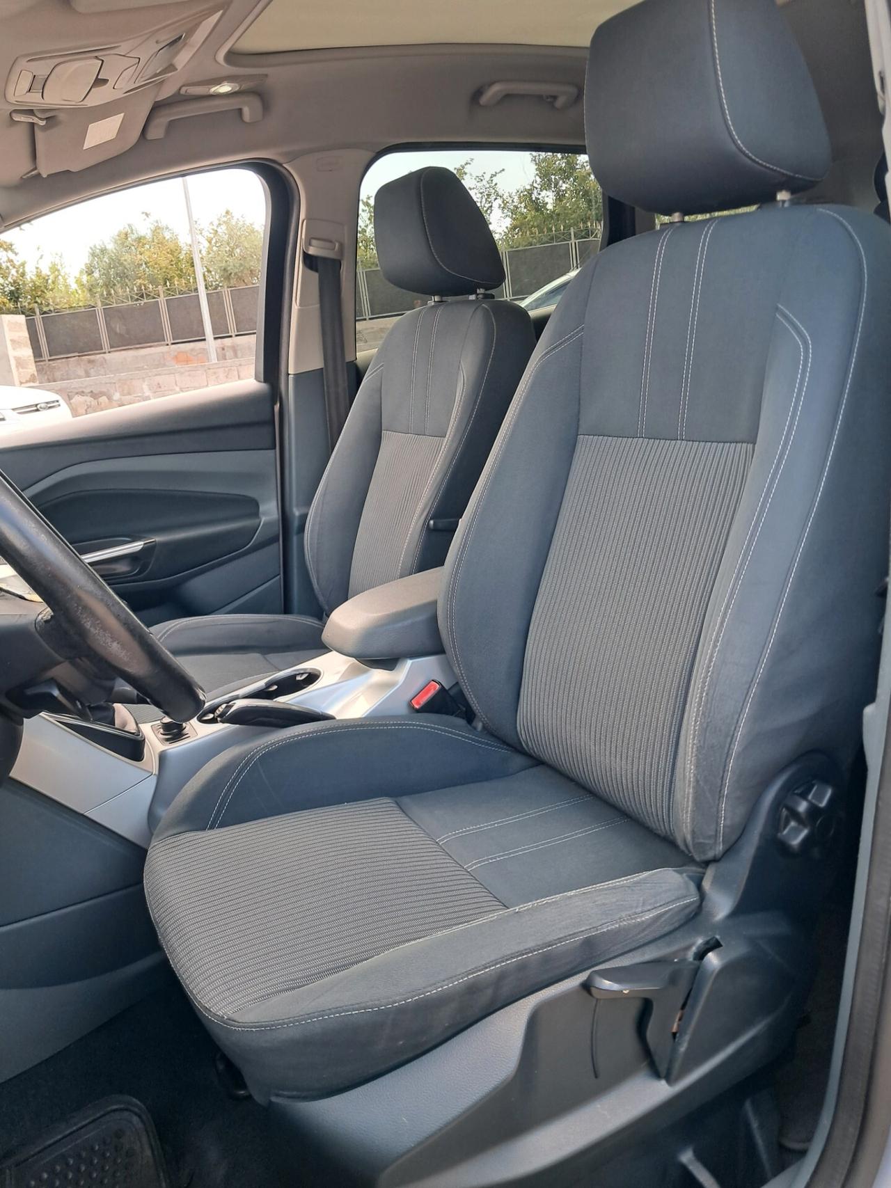 Ford C-Max 1.6 TDCi 115CV Titanium