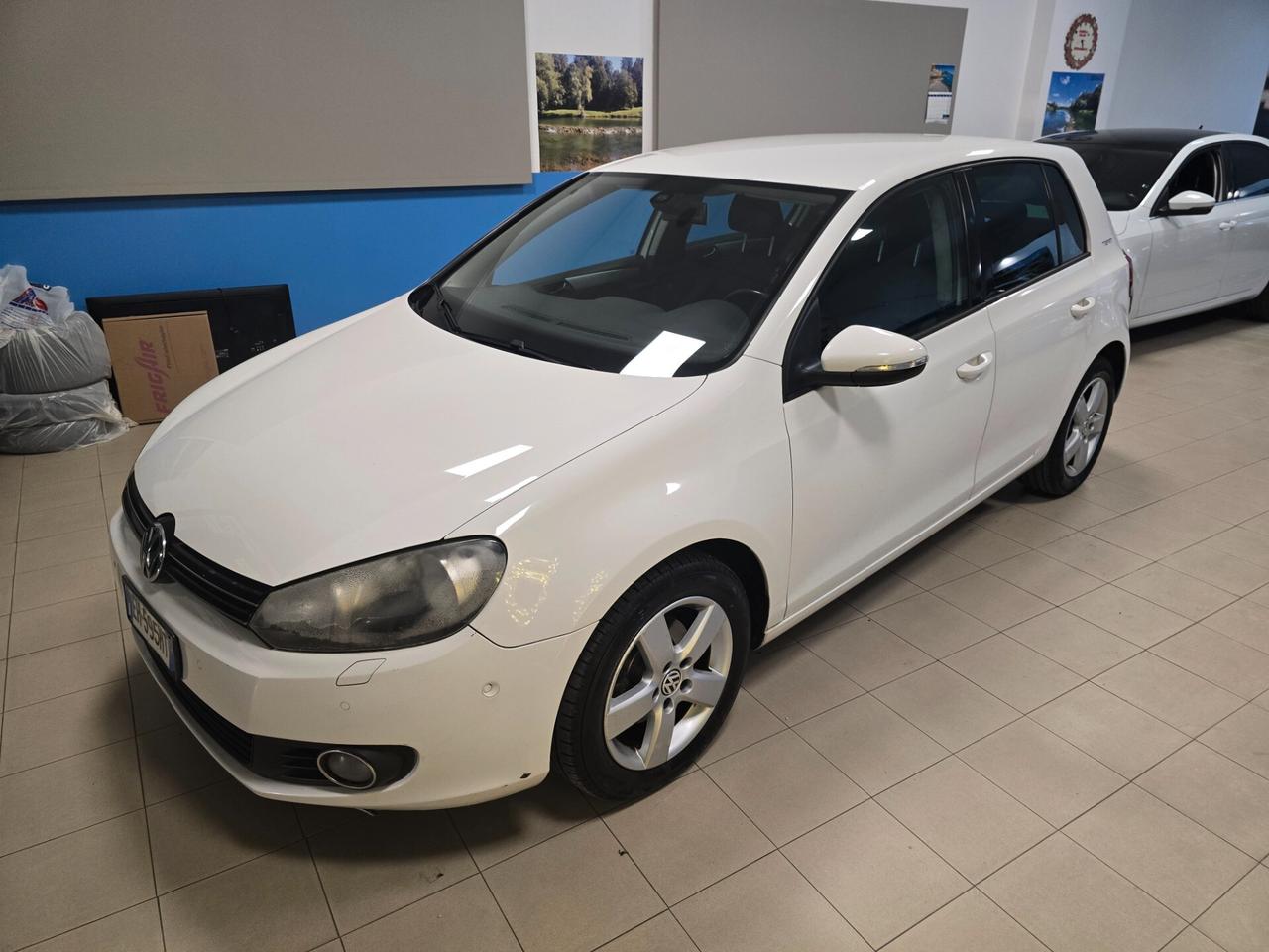 Volkswagen Golf 1.6 TDI DPF DSG 5p. Highline