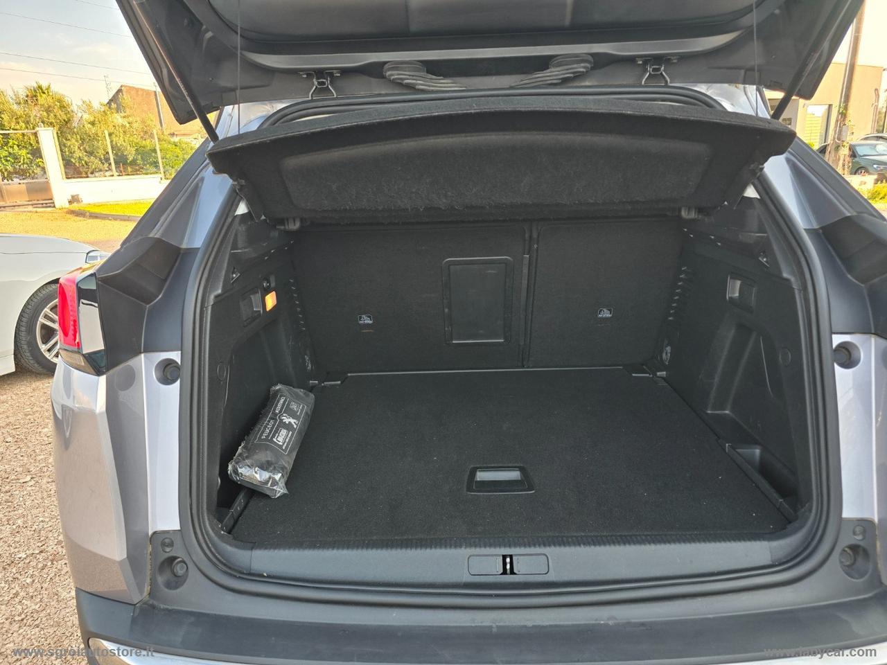 PEUGEOT 3008 BlueHDi 130 S&S Business