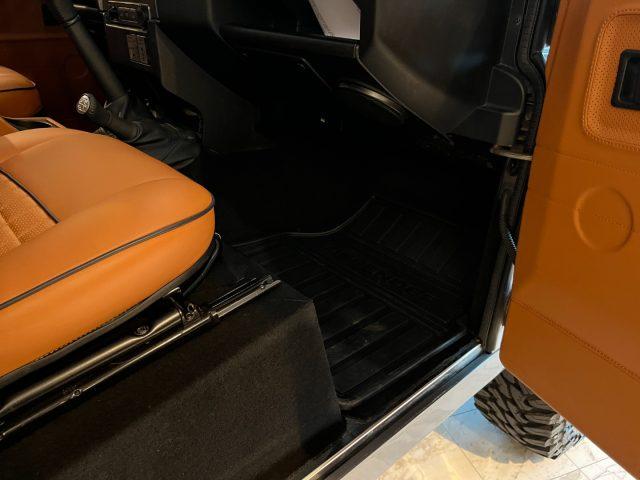 LAND ROVER Defender 90 2.4 TD4 SOFT TOP 122CV RESTOMOD