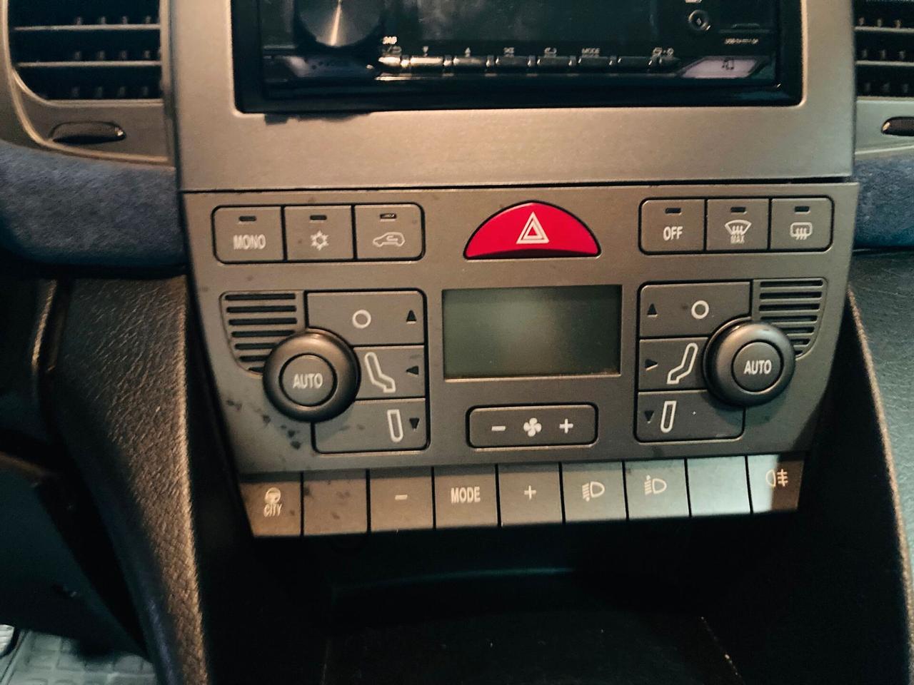 Lancia Ypsilon 1.3 Multijet 16V Platino