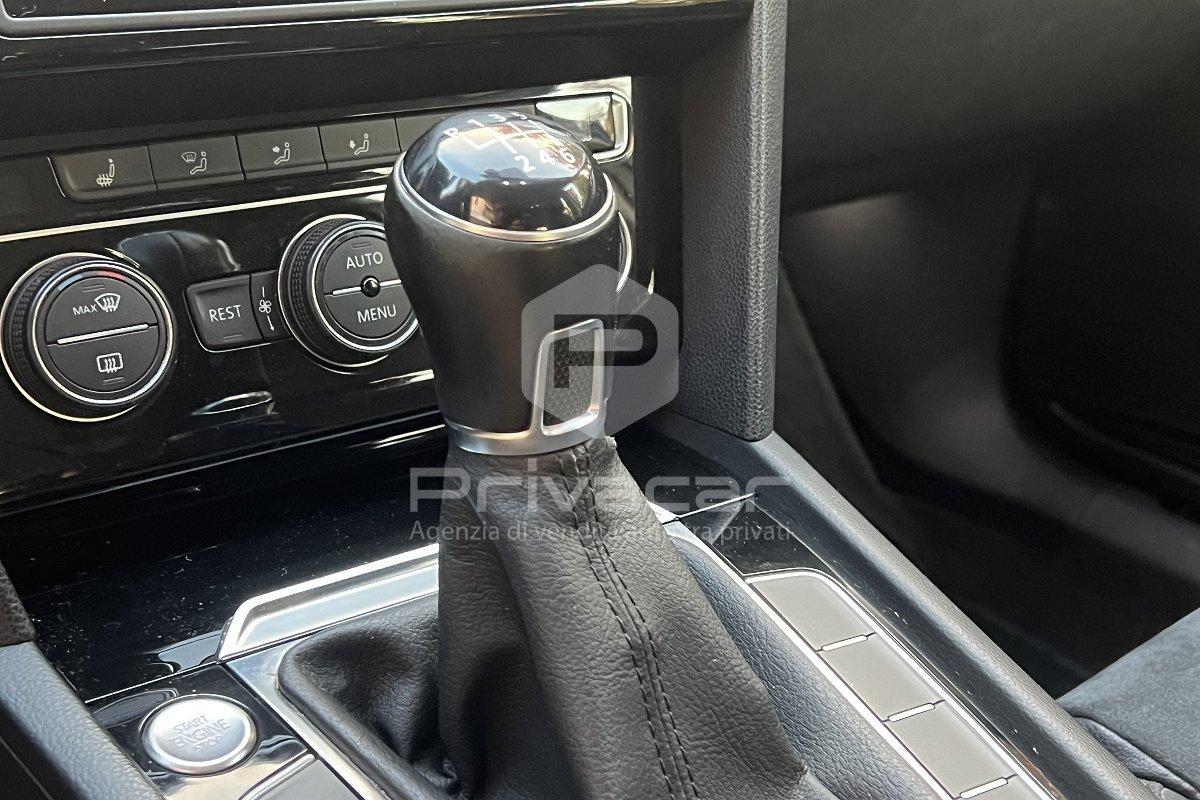 VOLKSWAGEN Passat Variant 2.0 TDI Business BlueMotion Tech.