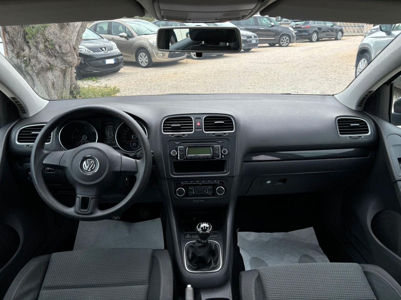 VOLKSWAGEN GOLF 1.6 TDI - 2011