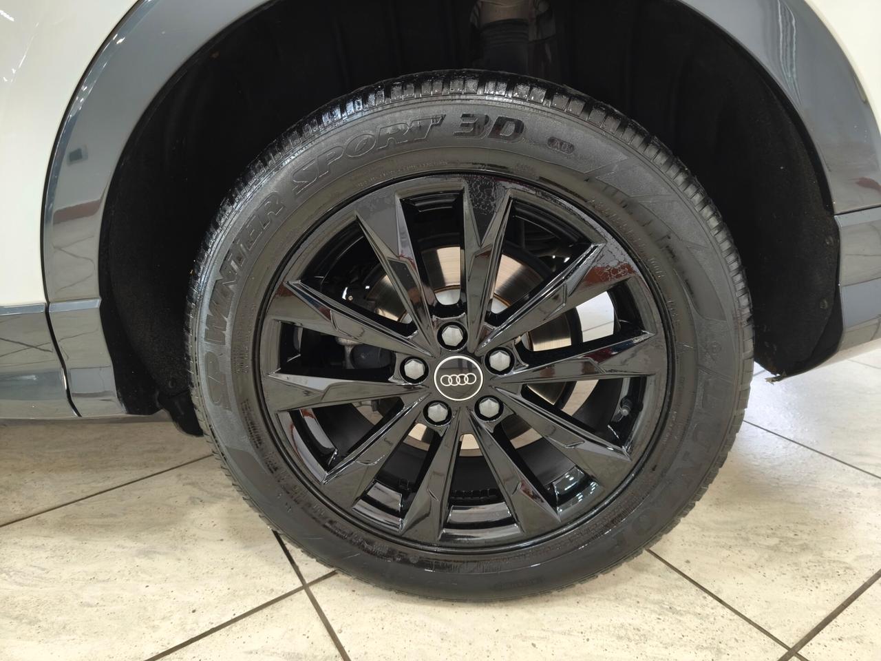 Audi Q3 35 TDI S tronic Business
