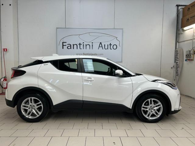 TOYOTA C-HR 1.8 Hybrid E-CVT Active Business