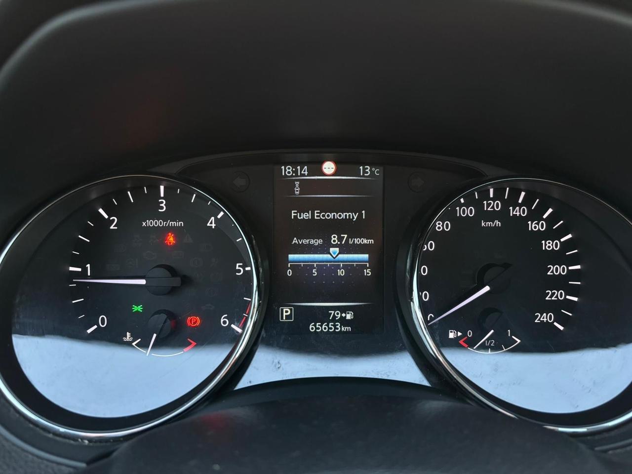 Nissan Qashqai 1.6 dCi X-Tronic 2WD Black Edition