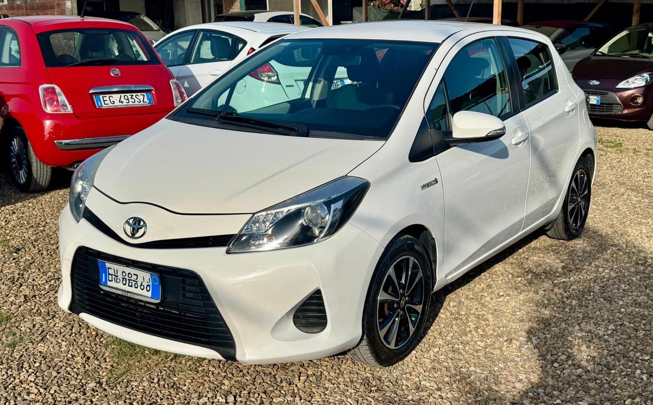 Toyota Yaris 1.5 Hybrid 5 porte Lounge Più