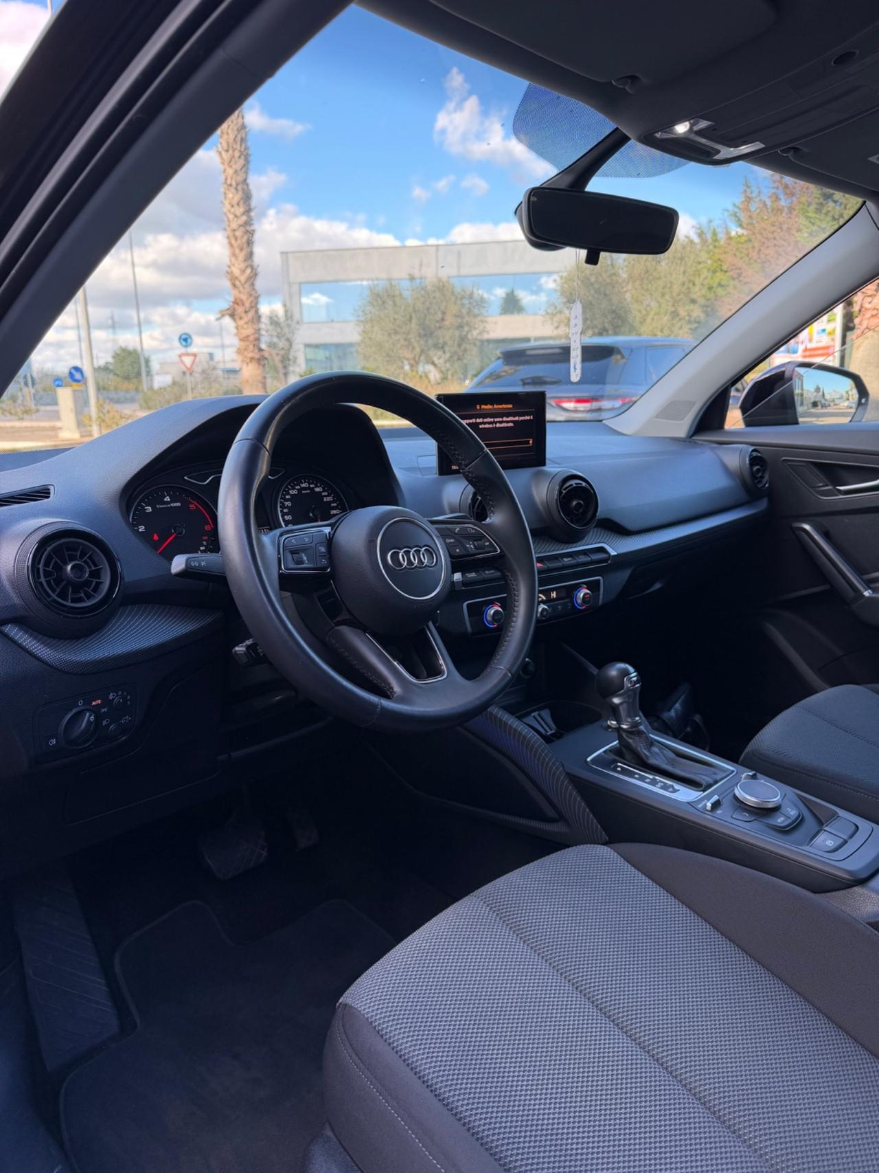 Audi Q2 1.6 TDI S tronic line Edition