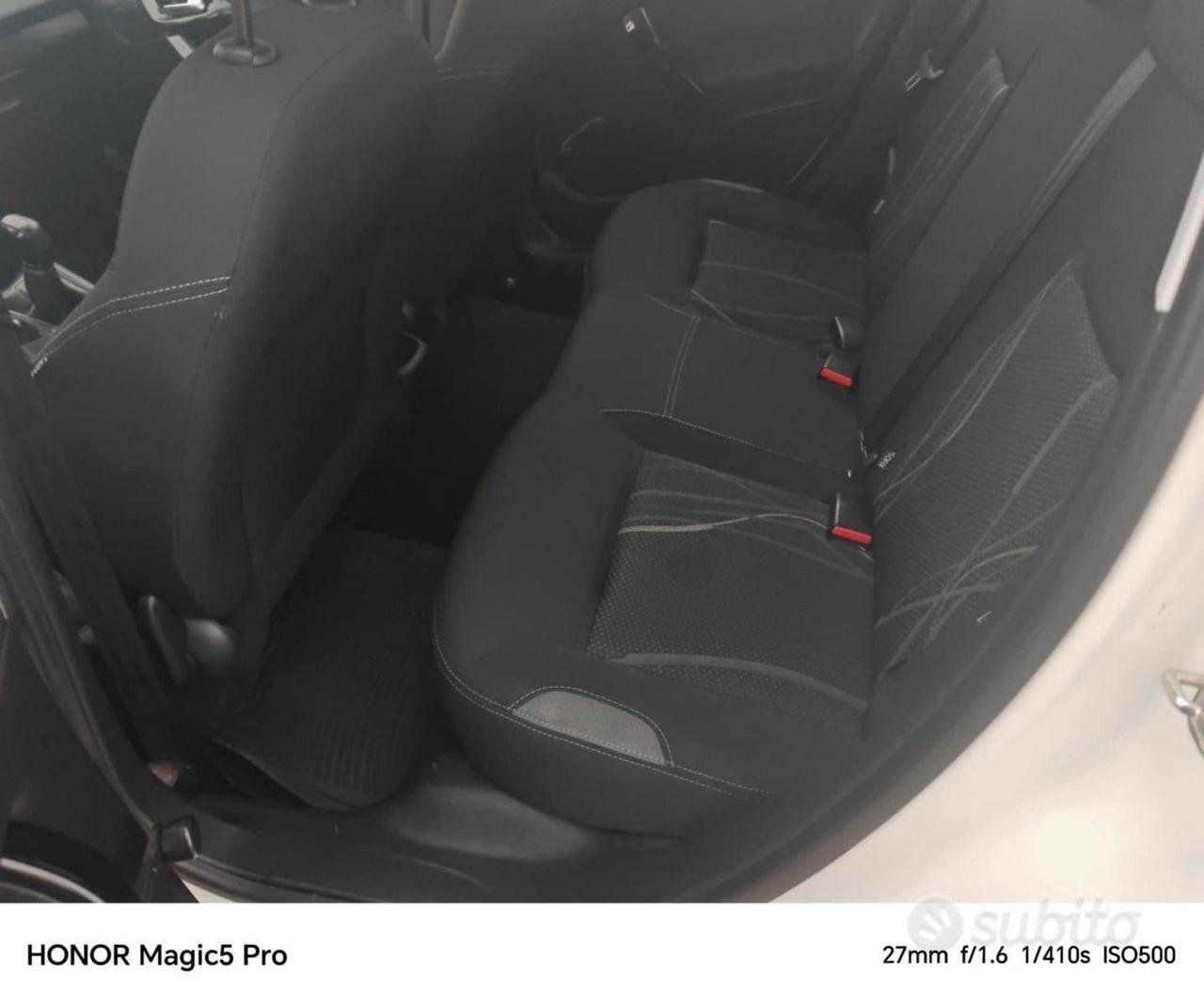 Peugeot 208 1.4 vti