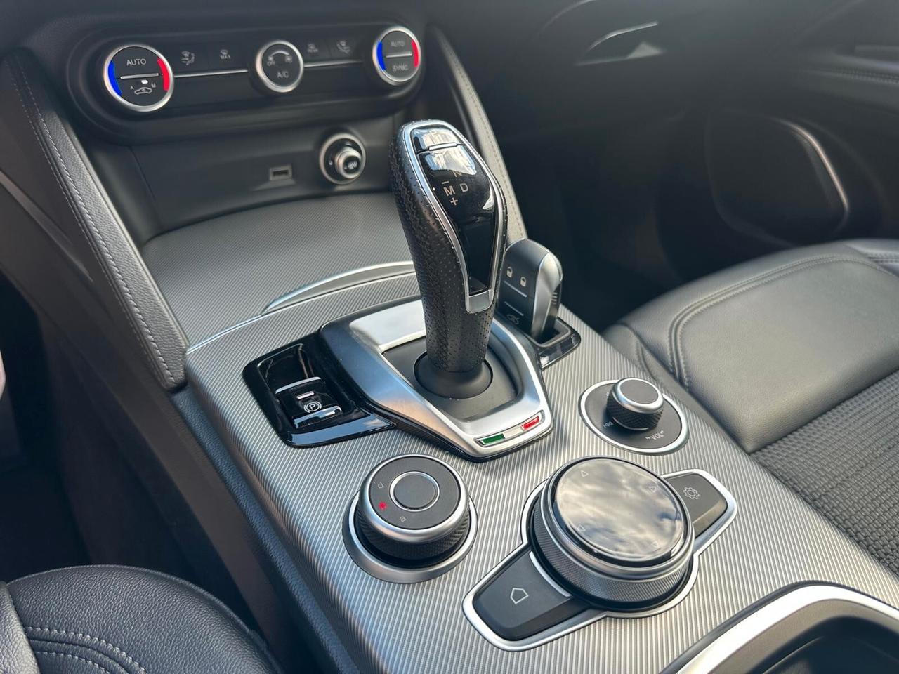 Alfa Romeo Stelvio 2.2 Turbodiesel 190 CV AT8 Q4 Sprint