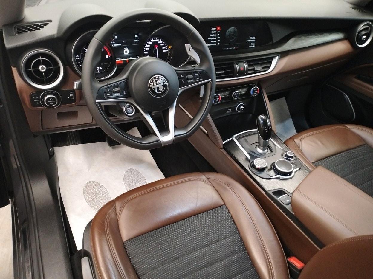 Alfa Romeo Stelvio 2.2 t rwd 180cv * 68.000 KM *