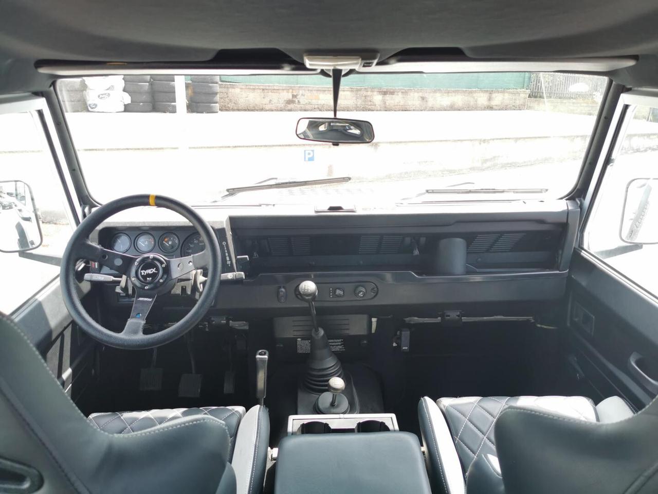 Land Rover Defender * 2.5 - TD5 - 122 Cv* - OFFERTA SENZA FINANZIAMENTO - RATE AUTO MOTO SCOOTER